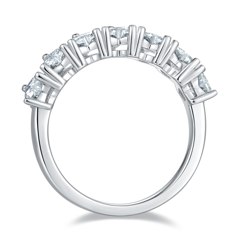 Heart shaped S925 silver plated white gold moissanite diamond women's ring 2.1 carats D-grade
